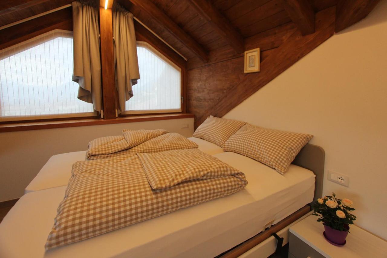 Affittacamere B&B Mercedes Romallo Exterior foto