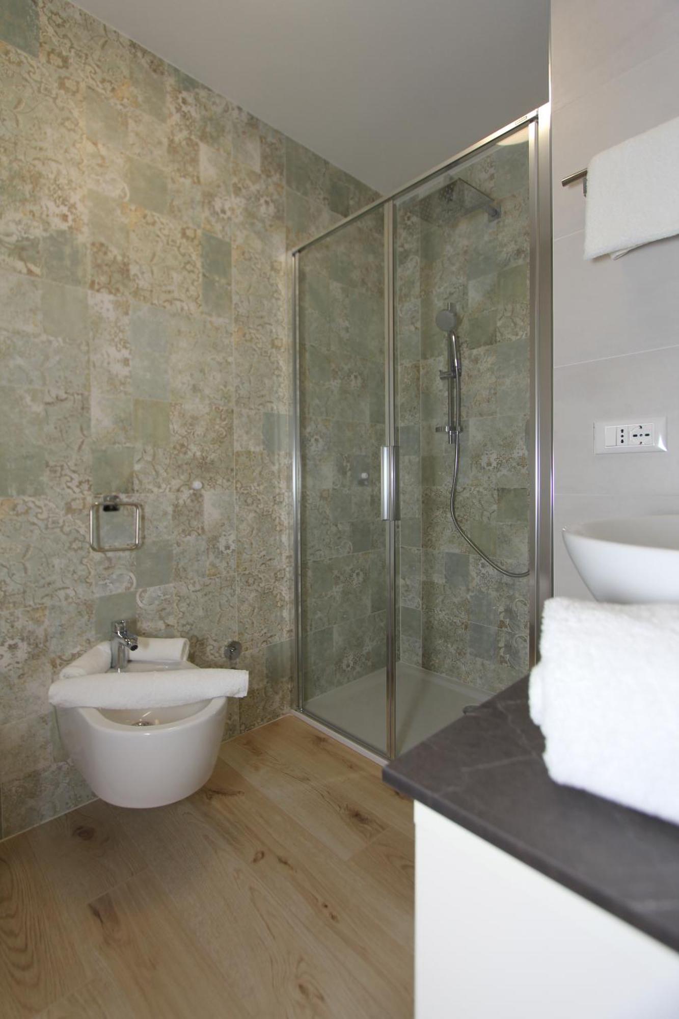 Affittacamere B&B Mercedes Romallo Exterior foto