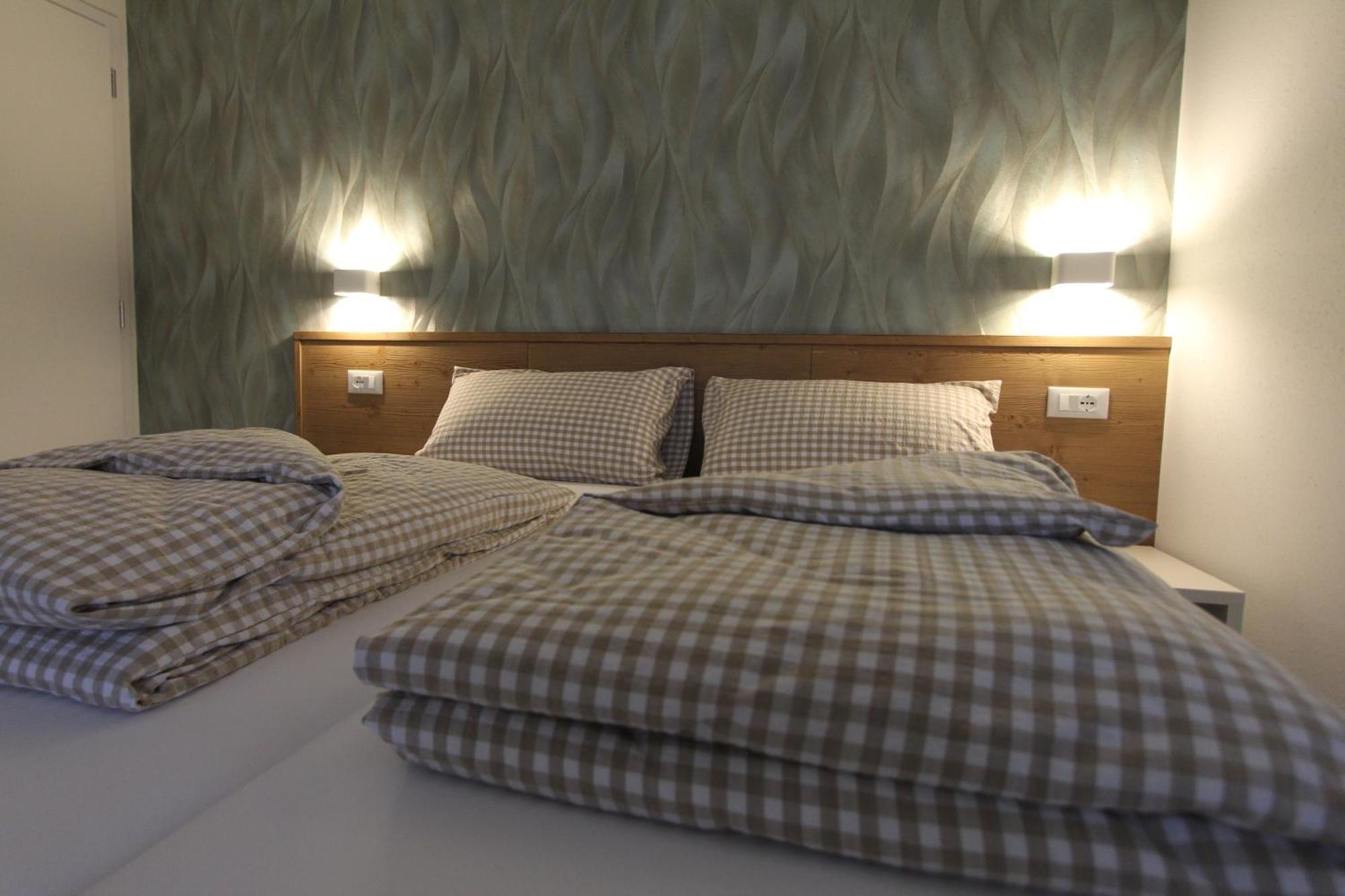Affittacamere B&B Mercedes Romallo Exterior foto